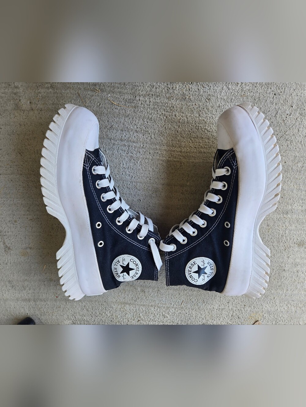 Converse Chuck Taylor All Star Platform High Top - Black & White - Picture 6 of 9